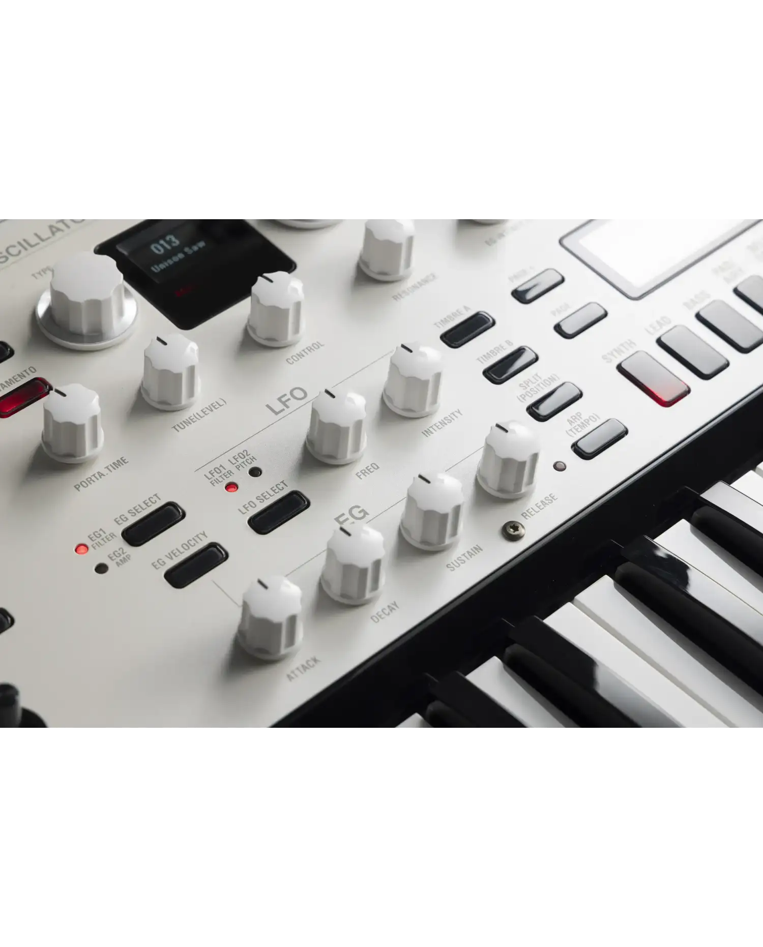 Korg KingKORG NEO - Sintetizator