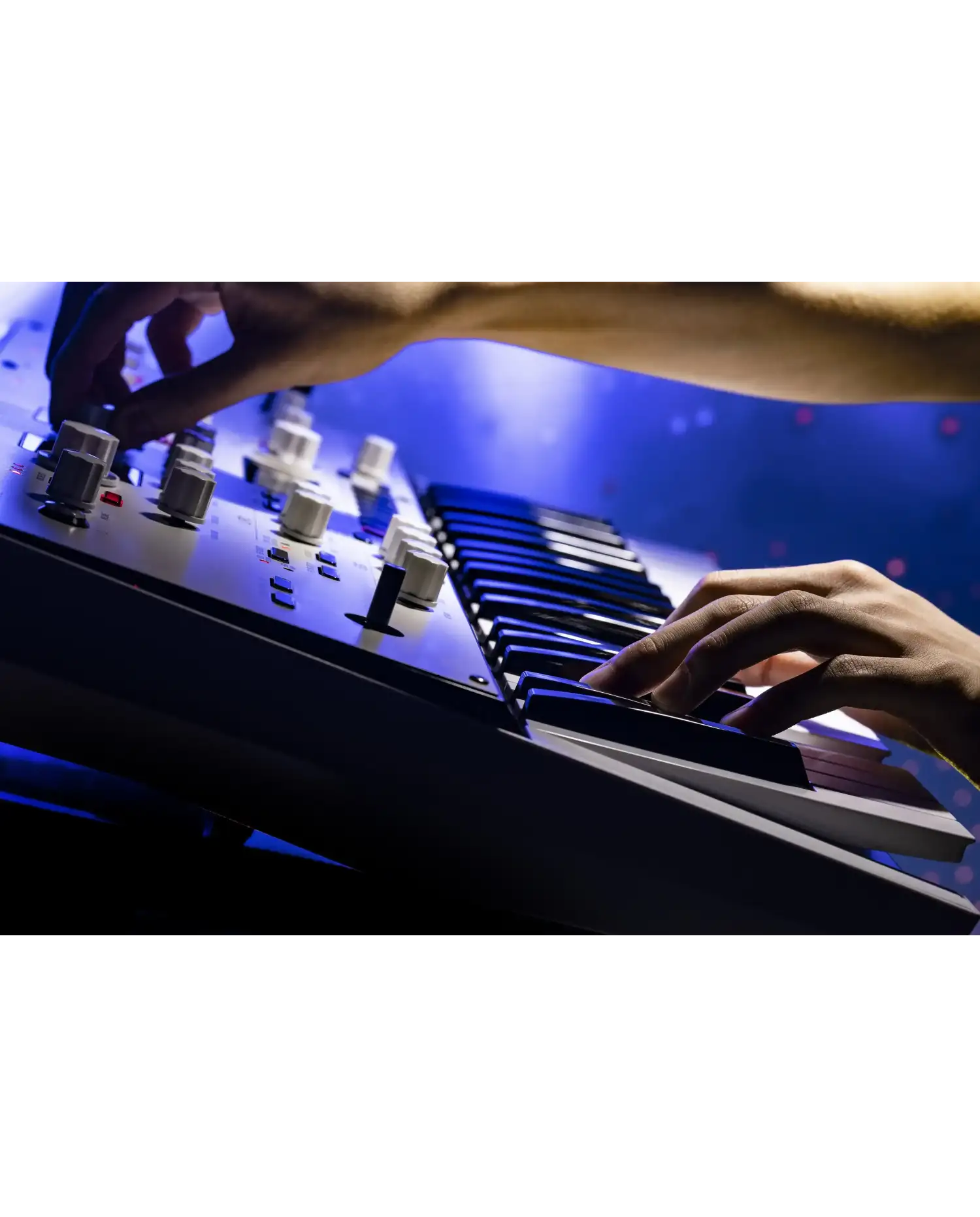 Korg KingKORG NEO - Sintetizator