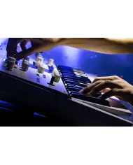 Korg KingKORG NEO - Sintetizator