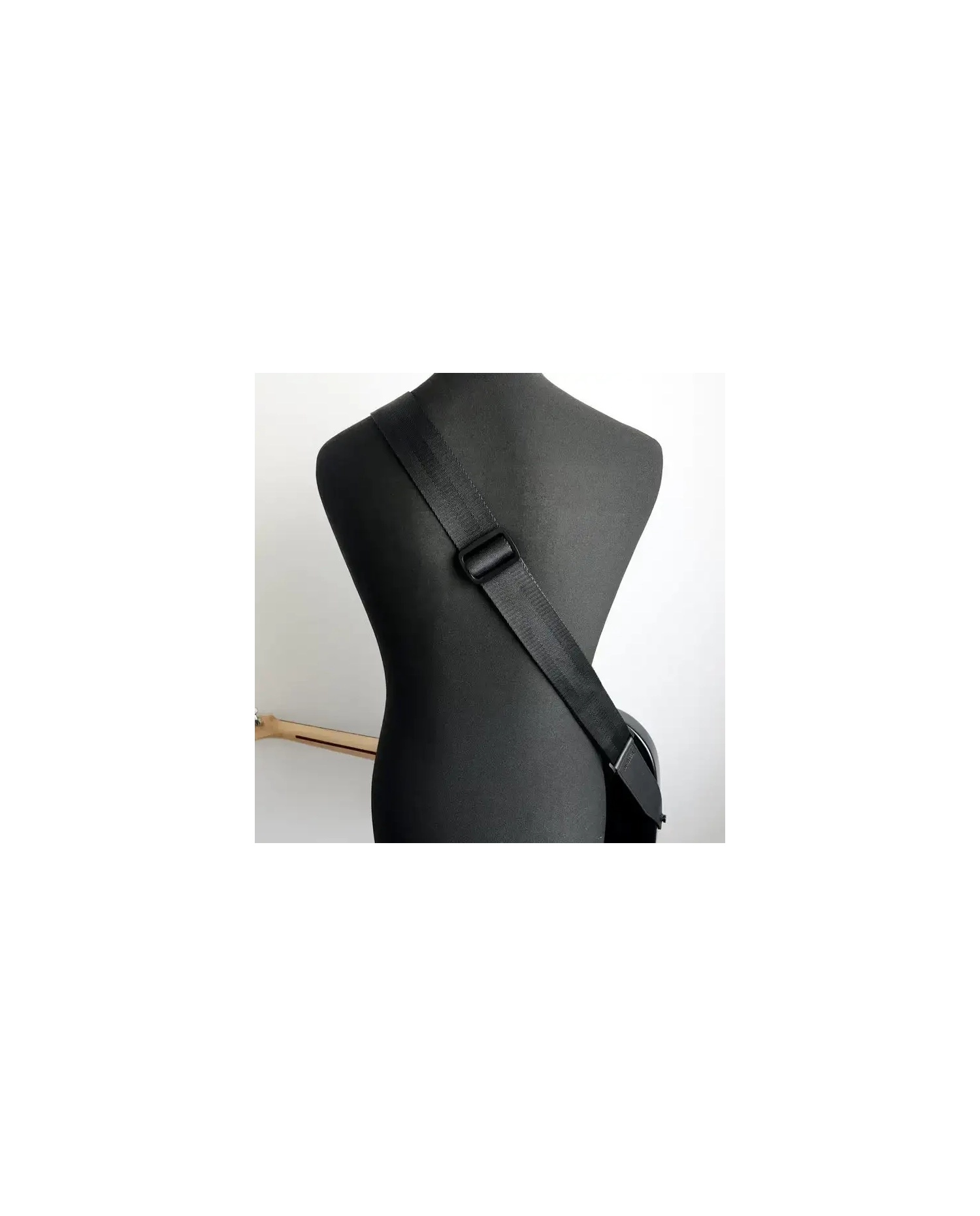 Richter Stronghold I Nylon Black 1942 - Curea Chitara