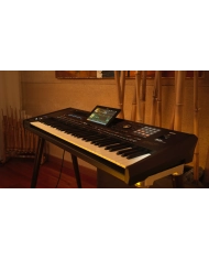 Korg Pa5X 76 Oriental - Sintetizator