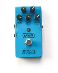 MXR M234 - Pedala chorus MXR - 1