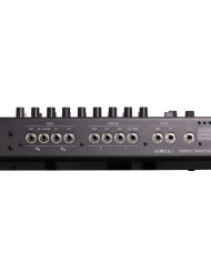 Kurzweil K2061 - Sintetizator