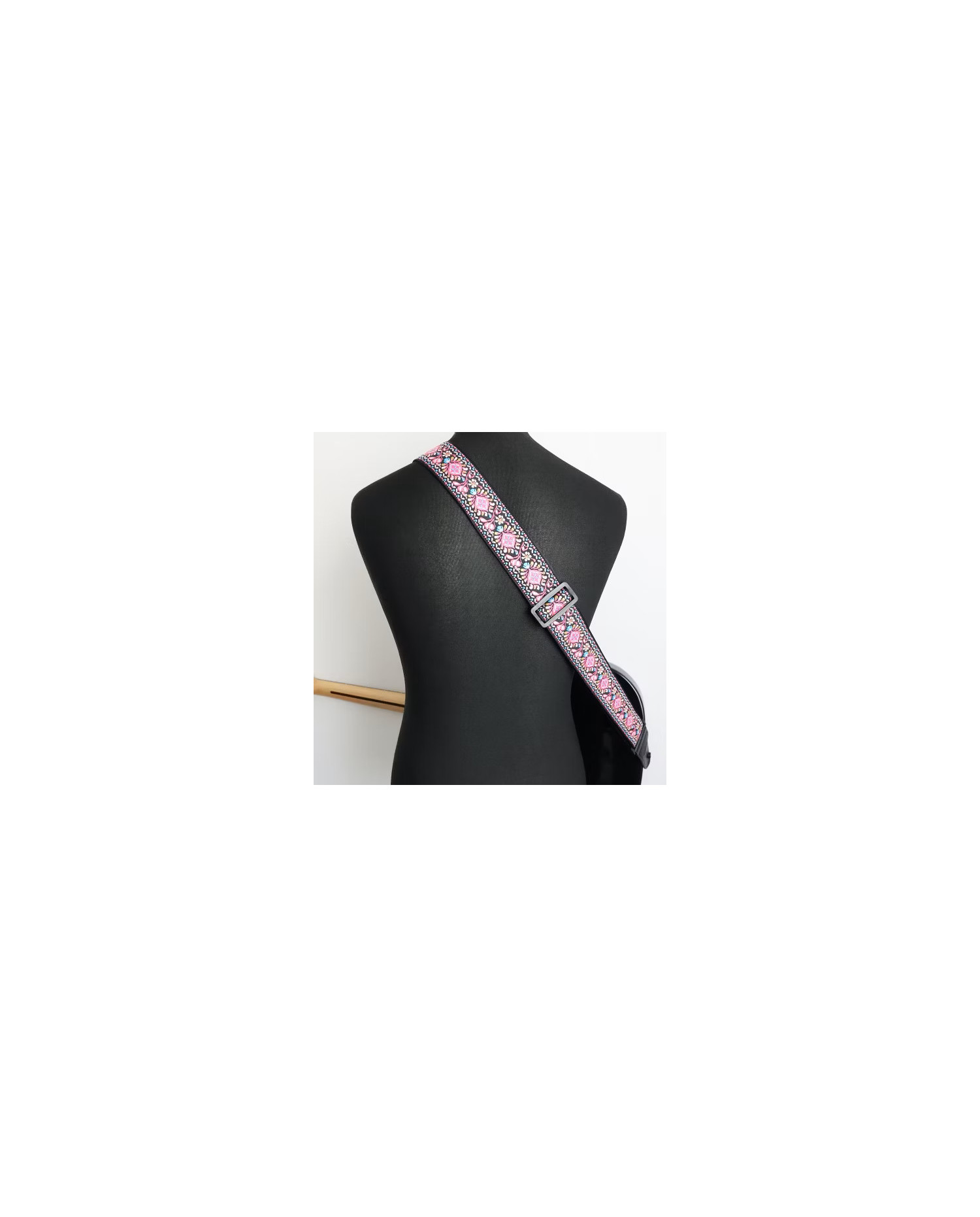 Richter Retro Pink 1771 - Curea Chitara